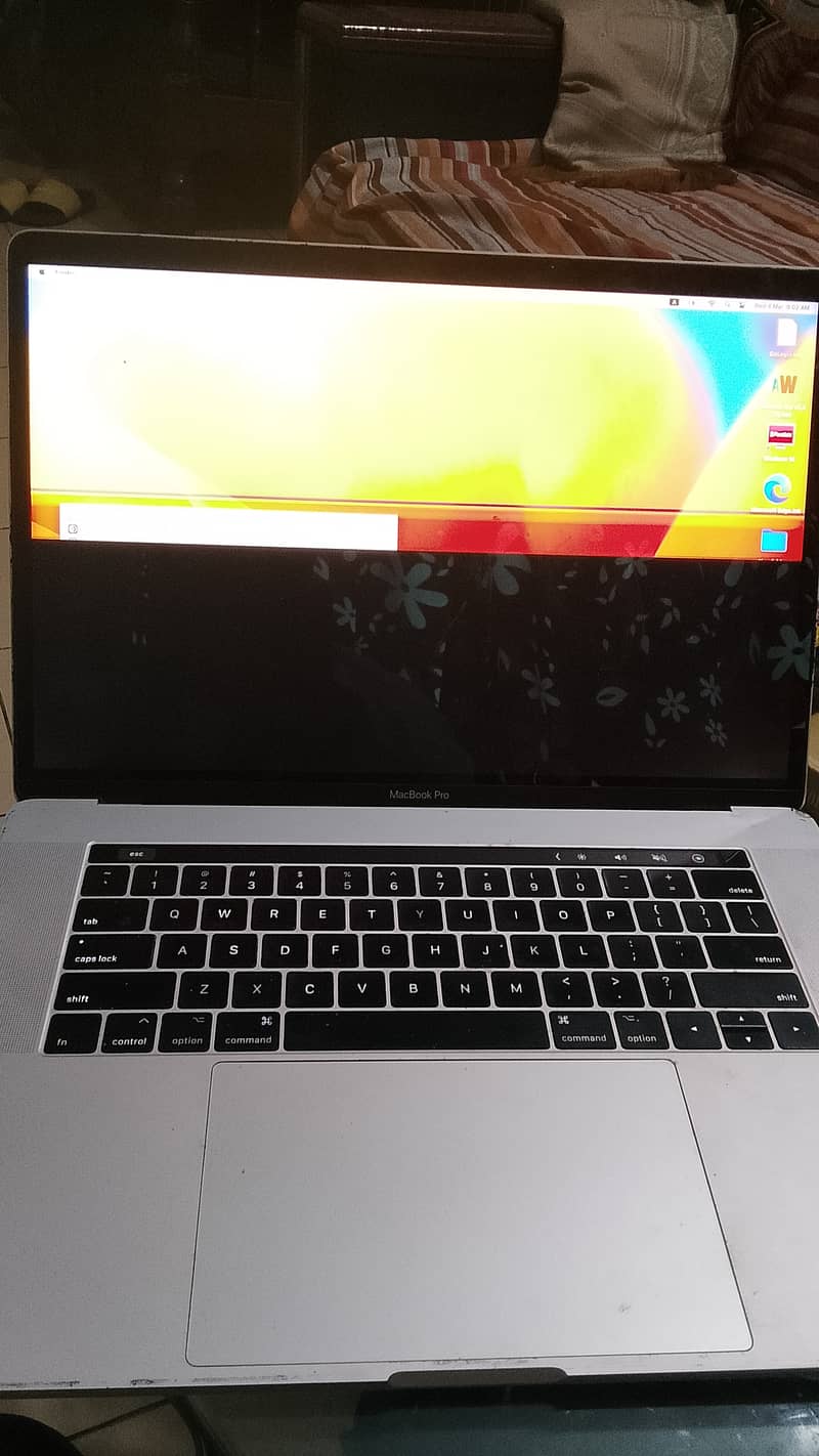 MacBook Pro 2017 1