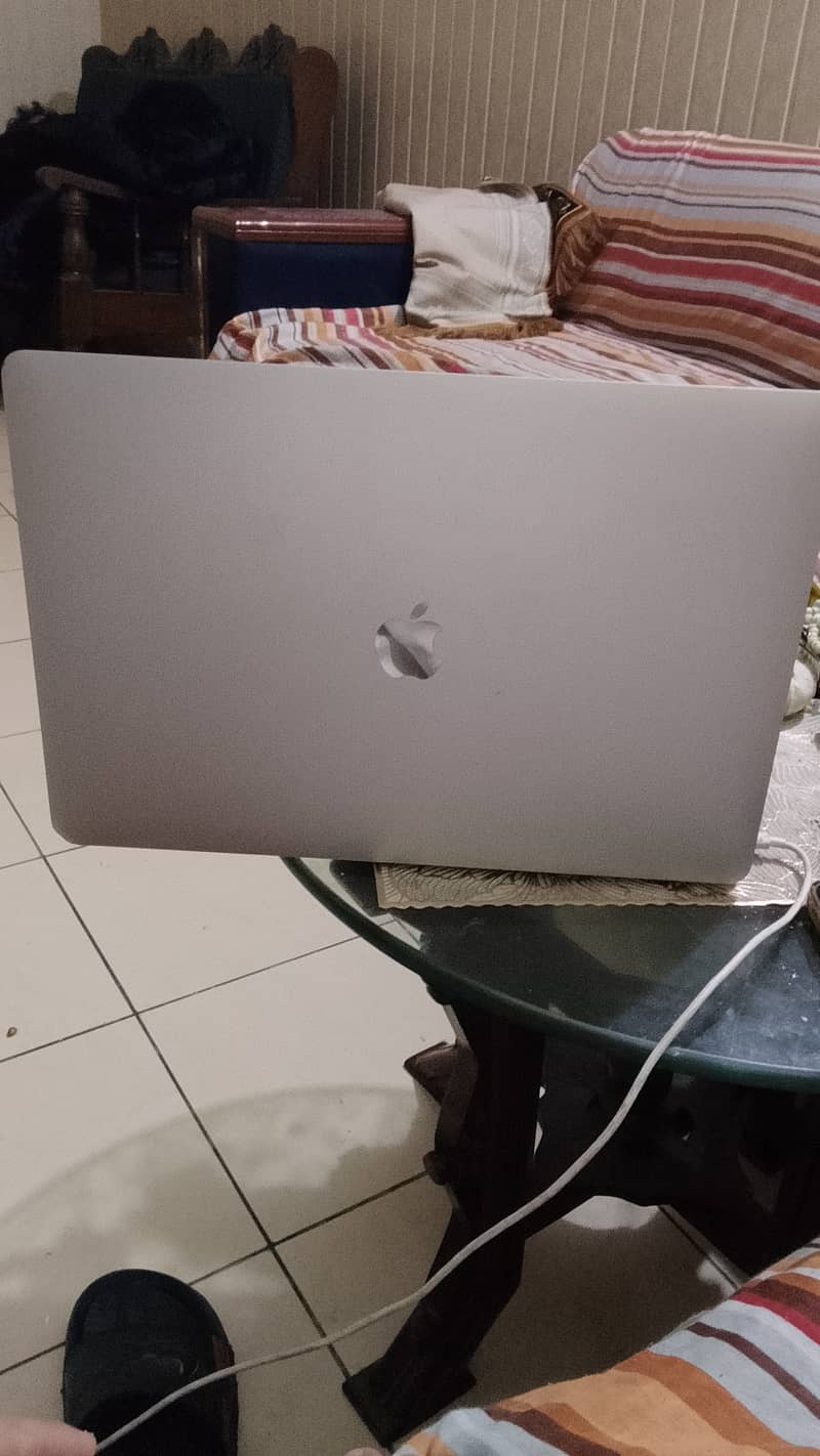 MacBook Pro 2017 2