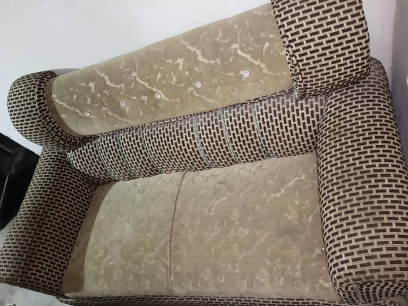 2 seater Sofa 2