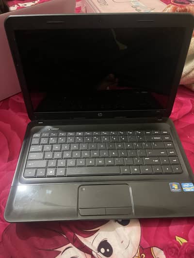 Hp laptop Windows 7 core i3