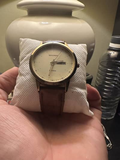 Sekonda gold plated case