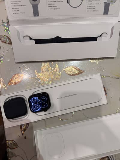 Apple watch series 11 new condition 11 month warranty