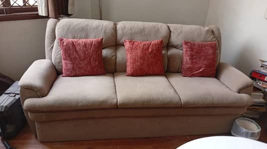 6 SEATER SOFA SET - PERFECT CONDITION