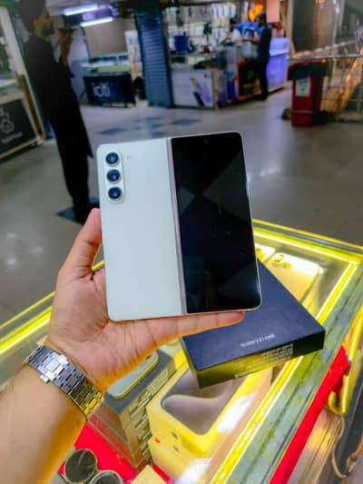 Fold 5 12GB | 512GB Official PTA Approved Complete Box