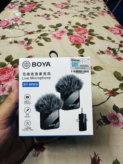 Brand New Boya BY-MW8 Never Used Microphone