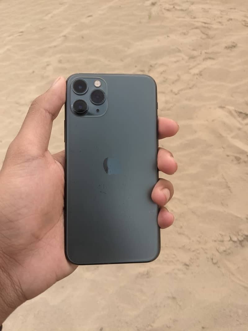 iPhone 11 Pro 0