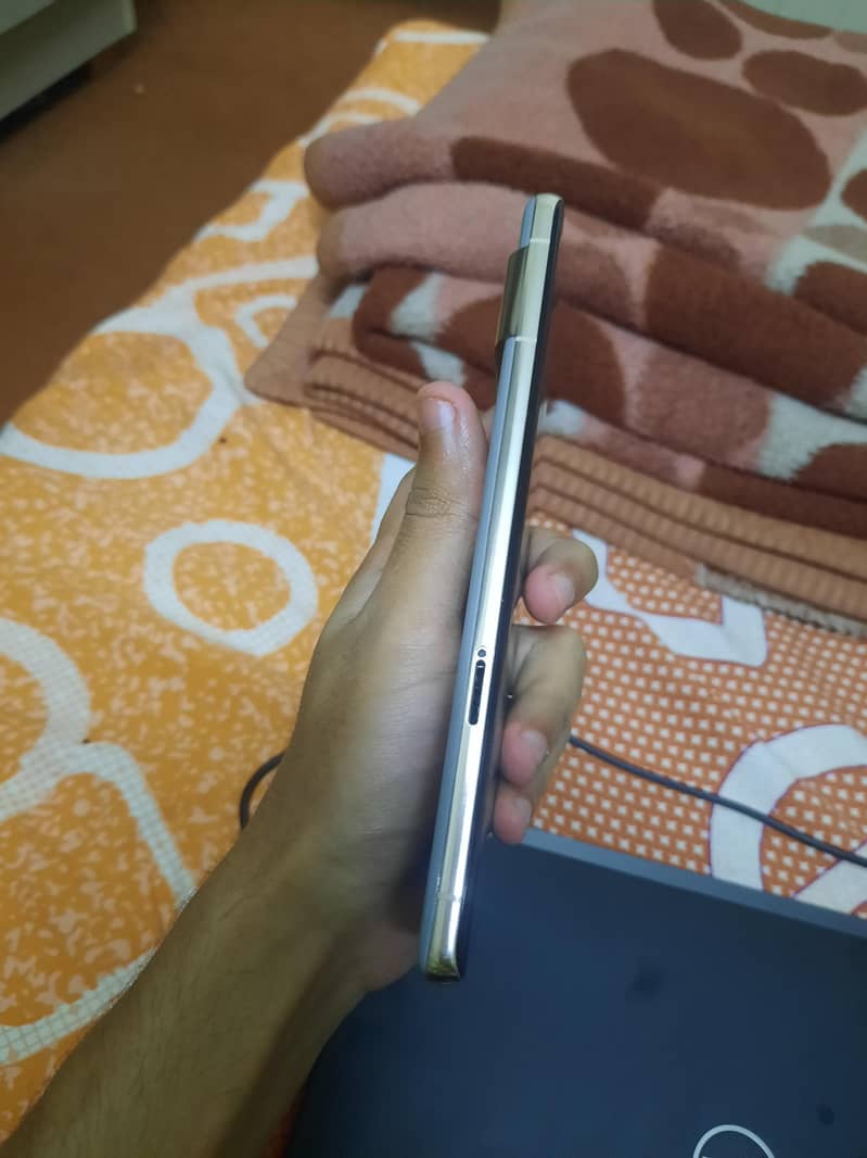 Google pixel 7 pro 2