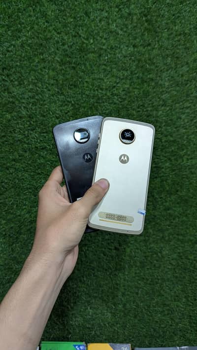 Motorola gamming phone starting price (9k to 15k) 3/32 4/64 6/64 4/128