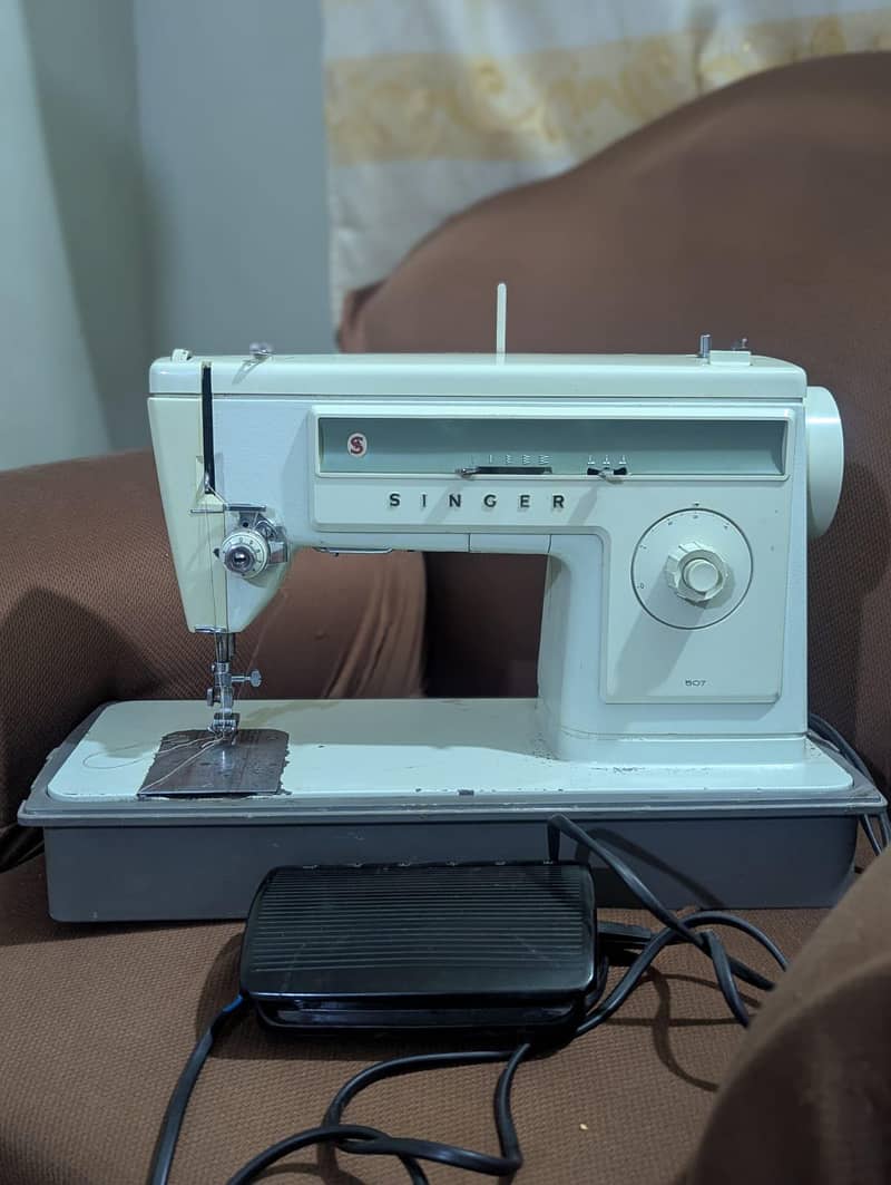 Sewing machine 0
