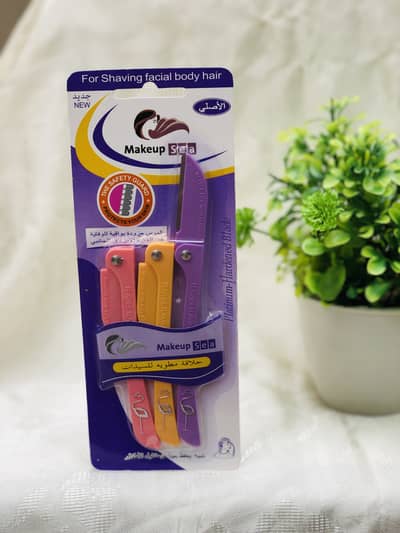 Facial Razors for facial hair removal