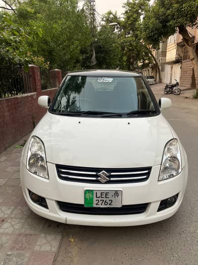 Suzuki swift DLX 1.3