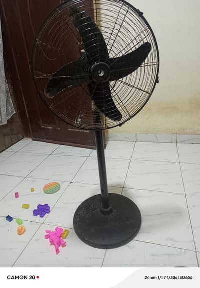 12volt fan new not used