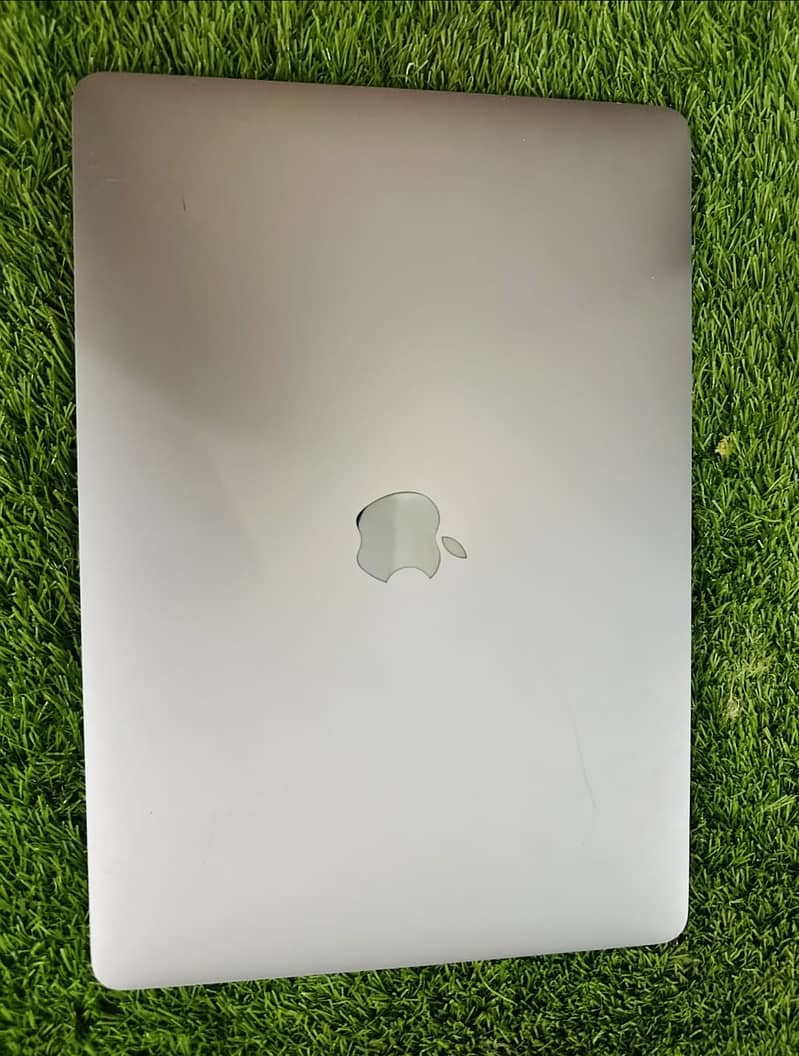 Macbook pro 1