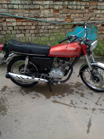 Honda 125, 20/21 model, Islamabad registration