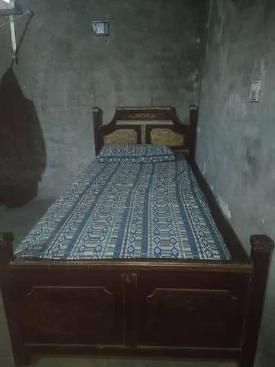 Single Bed without matress