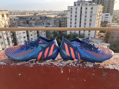 Adidas predator football shoes Size US 10 (excellent condition)