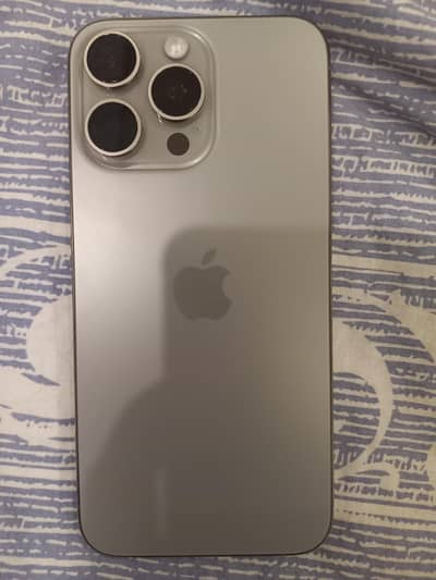 iphone 15 pro max non pta 89%battery health(screen damaged)