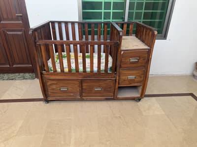 Baby Caught, with drawers and change deck
