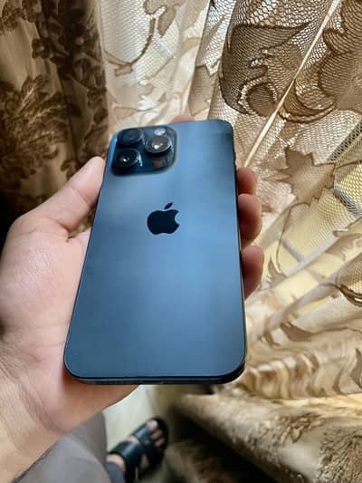 iPhone 15 pro max [PTA]