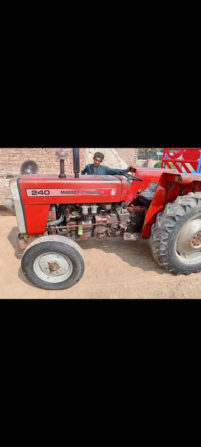tractor 240 massey
