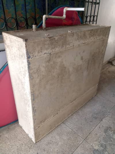 Water Tank (GI: Galvanized Iron)