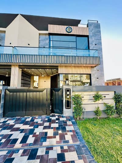 5 Marla Luxury House For Sale In ParkView City Lahore