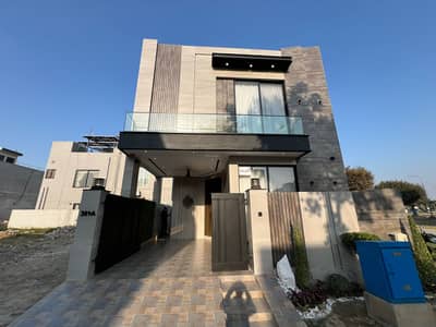 5 Marla Luxury House For Sale In Park-View City Lahore