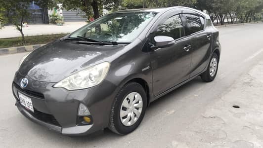 Toyota Aqua Hybrid Model 2014 Imp 2018