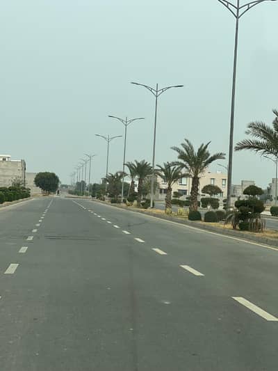 5 Marla Residential plot for Sale In New Lahore city ph4