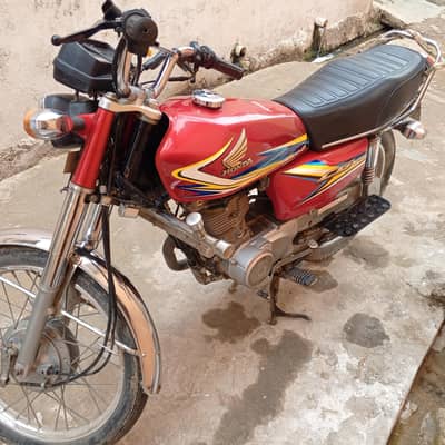 Honda CG 125 2019 Model – Excellent Condition, Urgent Sale