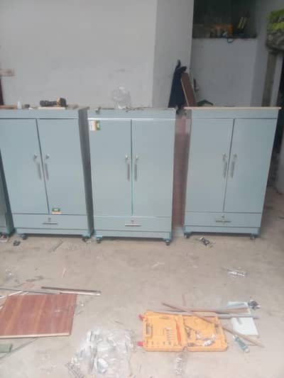 new kids almari for sale size 4*2.5////12"