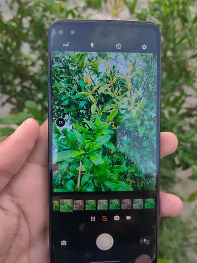 Motorola One 5G model 10 /10 condition Non pta