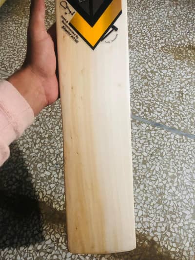 New bat and used cricket accessories available no exchange possible