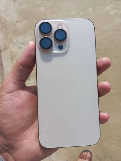 Apple iPhone 16 Pro Max Jv 95 health 60 cycle count full 10 by 10 cond