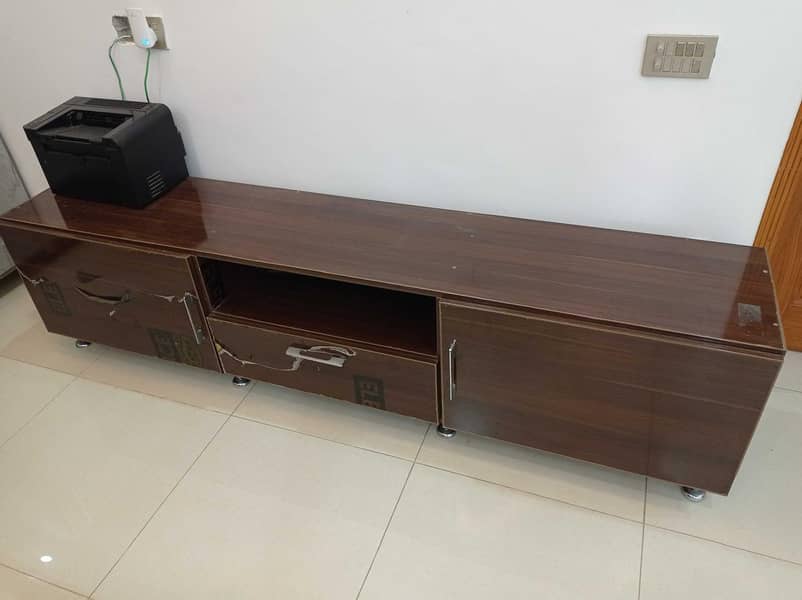 TV console 3