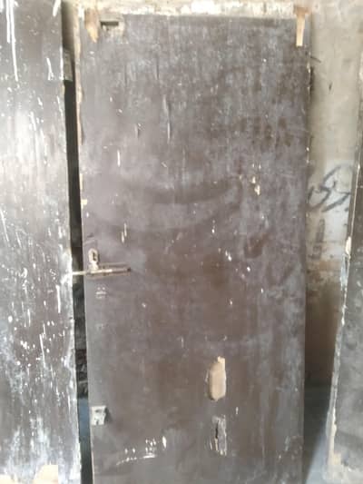 ply door