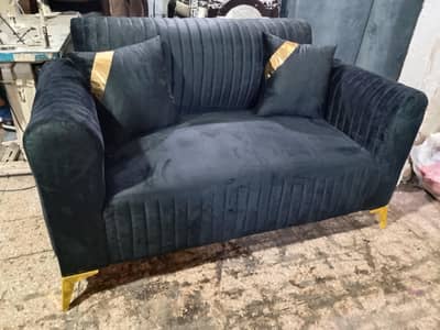 call or Whatsapp 03114835698