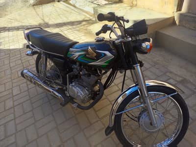 Honda 125 2023 Model Black – Excellent Condition