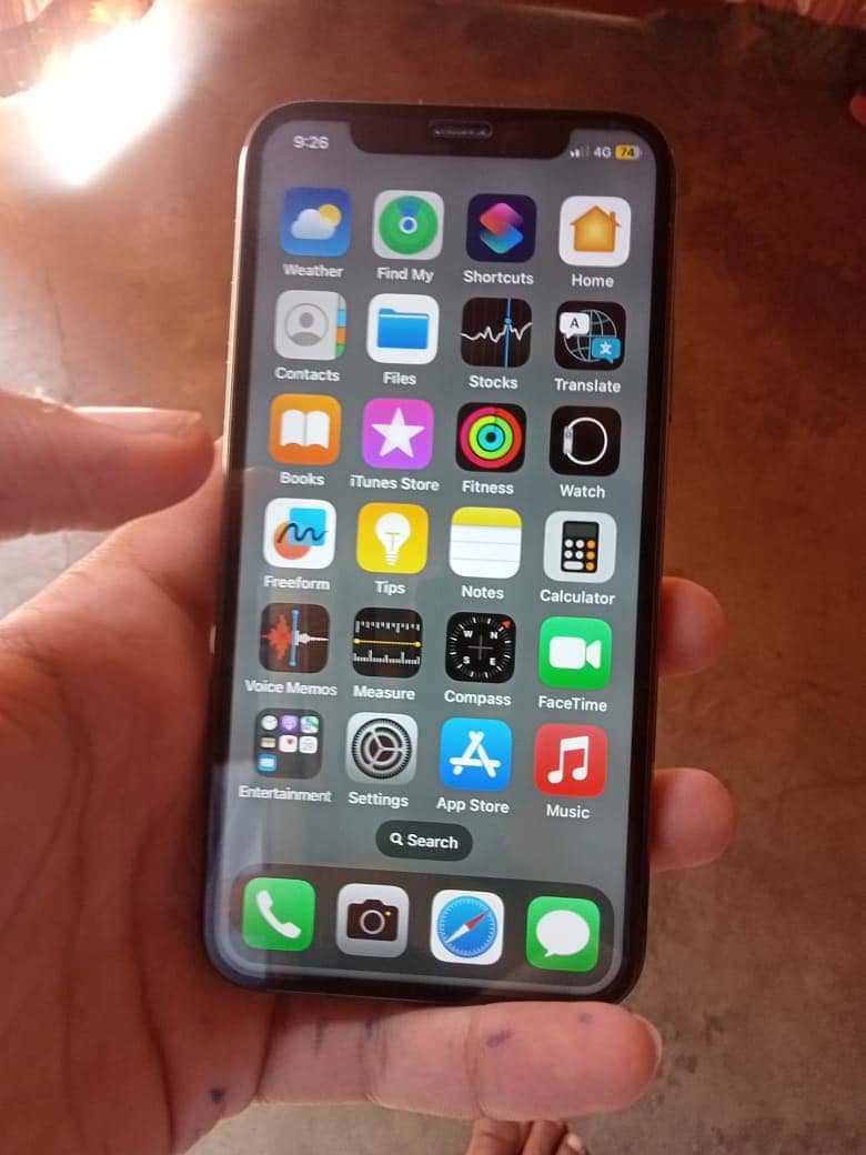 iphone X exchange offer available with an model 2