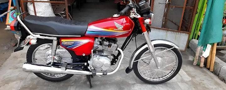 Honda 125cc 2012 model only WhatsApp 0328/8253/995