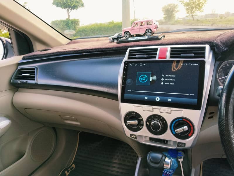 پیسے کے 2016 ماڈر نیٹ اینڈ کلین میں بلیک کلر پاس کرتے ہیں 9