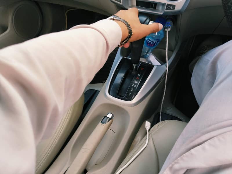 پیسے کے 2016 ماڈر نیٹ اینڈ کلین میں بلیک کلر پاس کرتے ہیں 13