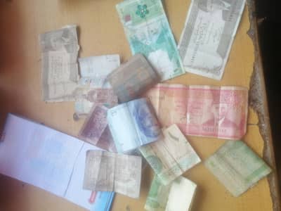 RARE COINS all Pakistan and other country's old currency for sale