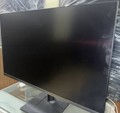 Samsung Led 32"4k best for gaming.