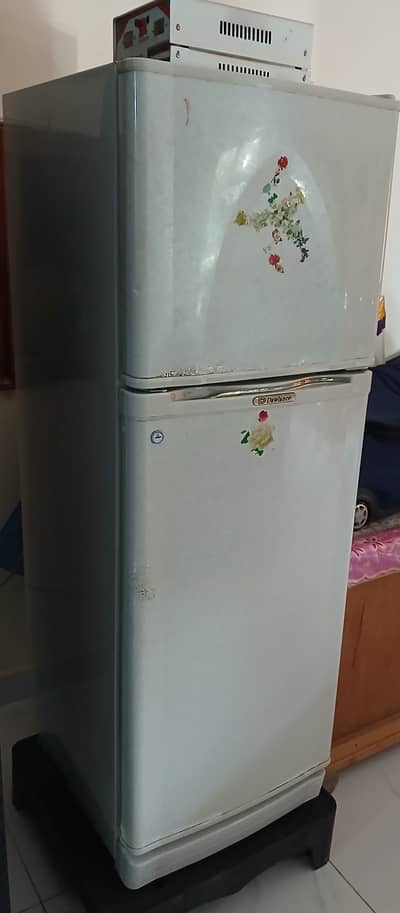 Dawlance fridge for sale