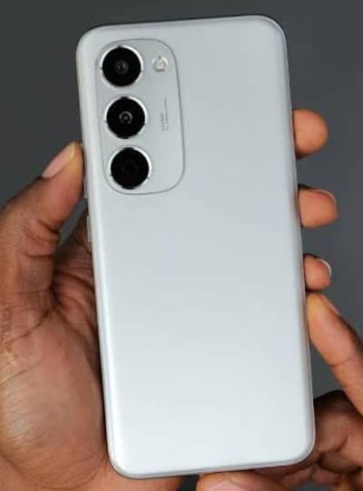 tecno mobile spark 40 pro Plus full warranty