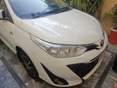 Toyota Yaris 1.3 MT Ativ