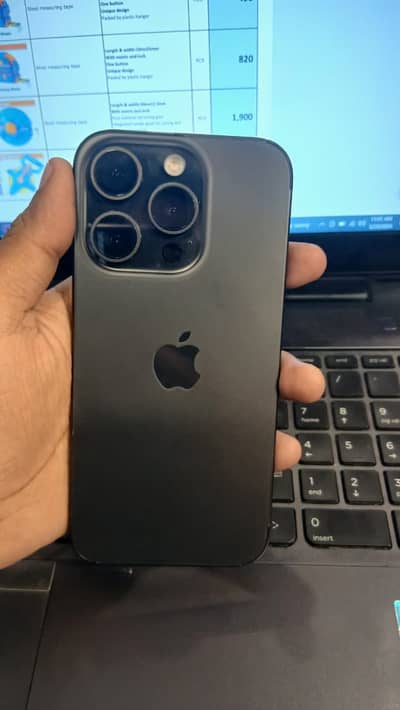 Apple iPhone 15 pro 256GB Black Titanium - PTA Approved - 97% Battery