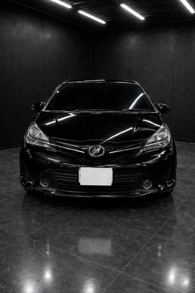 Toyota vitz top variant