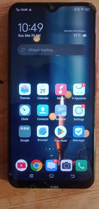 Vivo Y11 3/32 with box read discription for more info